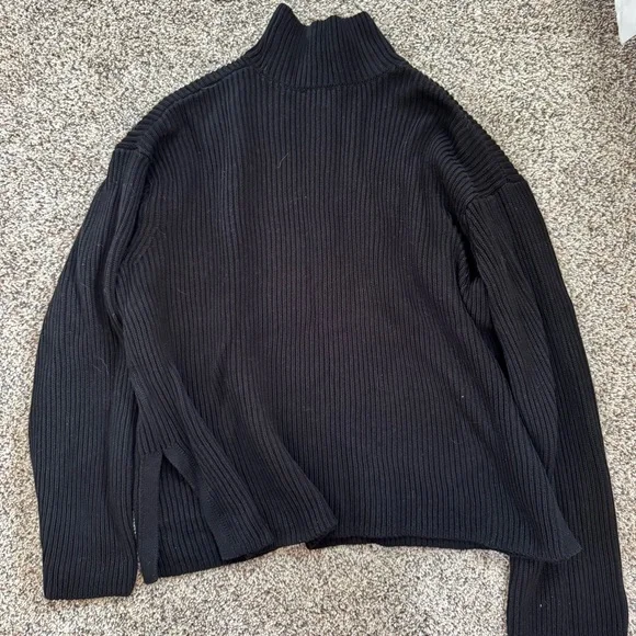 GAP Black Ribbed Turtleneck Sweater Women’s Medium | Classic Cropped Cozy Knit - Picture 3 of 3